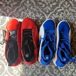 Adidas Red and Blue Athletic Shoes Vibrant Design Lace-Up